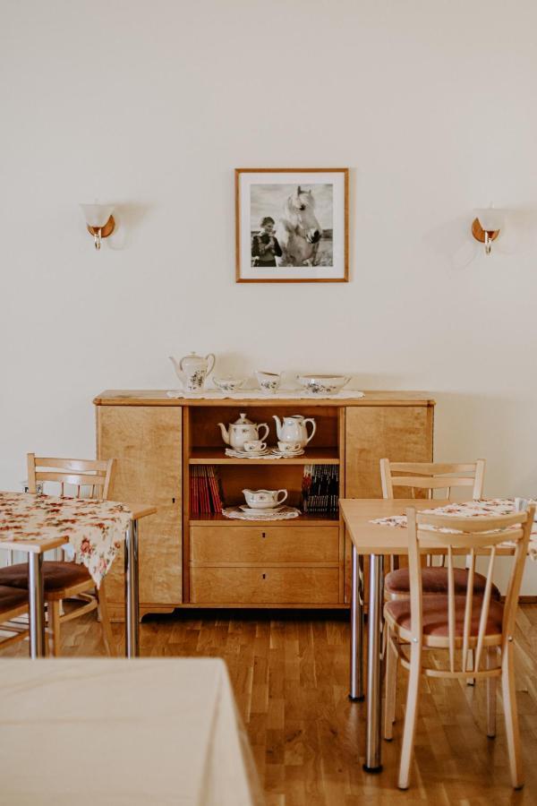 Narfastadir Guesthouse Laugar Kültér fotó