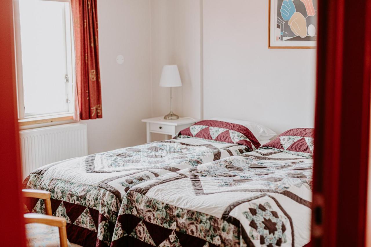 Narfastadir Guesthouse Laugar Kültér fotó