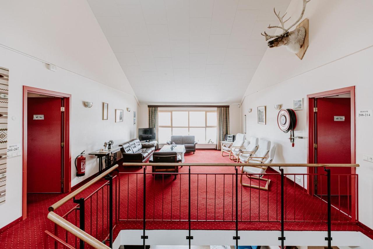 Narfastadir Guesthouse Laugar Kültér fotó