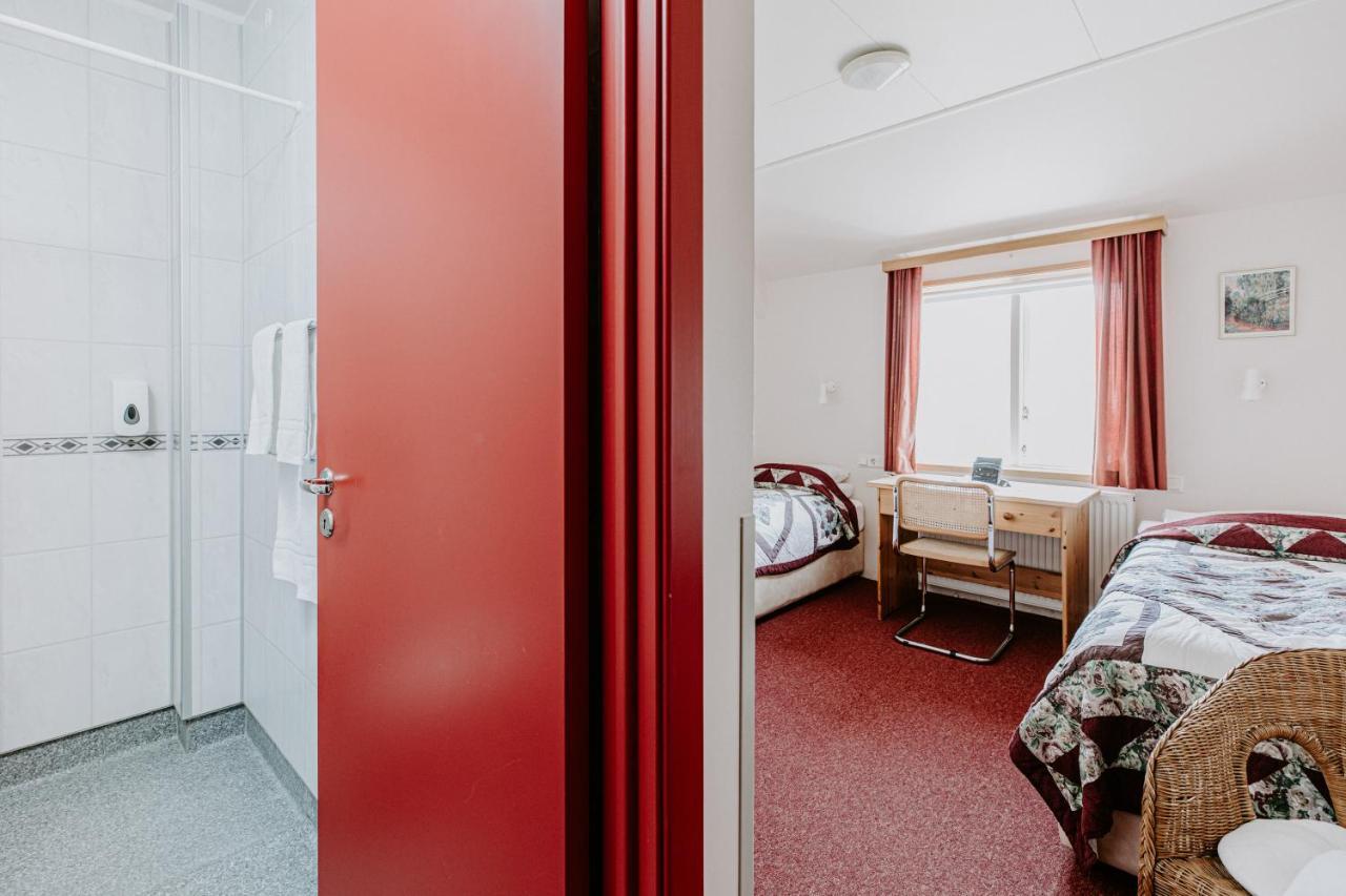 Narfastadir Guesthouse Laugar Kültér fotó
